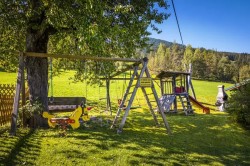 <strong>Spielplatz</strong><br>Nr. 2