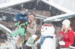 <strong>Die Kinder</strong><br>lieben es im Schnee zu spielen